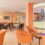 Hotel Royal-spiaggia