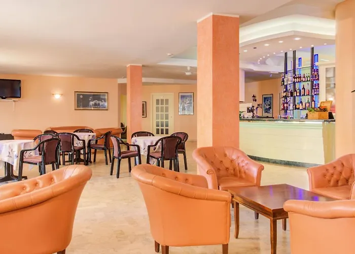 Hotel Royal-spiaggia