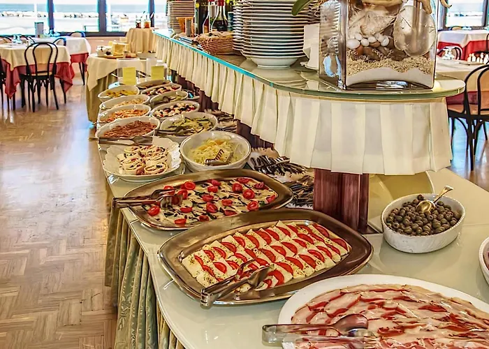 Royal-spiaggia Hotel 3*