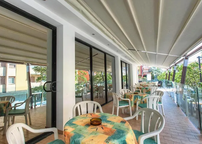 Royal-spiaggia Hotel 3*