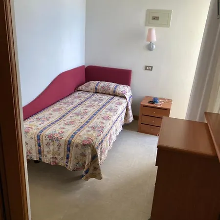 Royal-spiaggia 3*